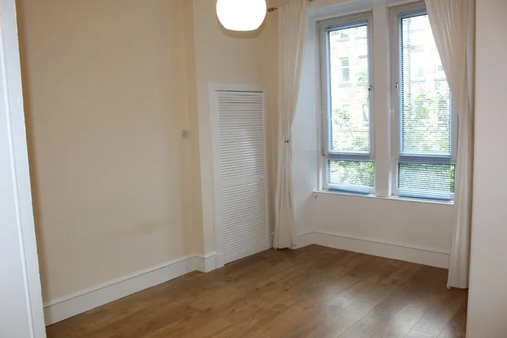 Flat Cartvale Road in Glasgow