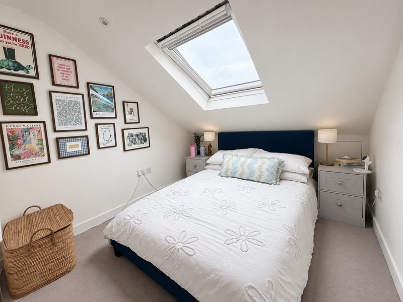 Flat Stapleton Road in Greater London