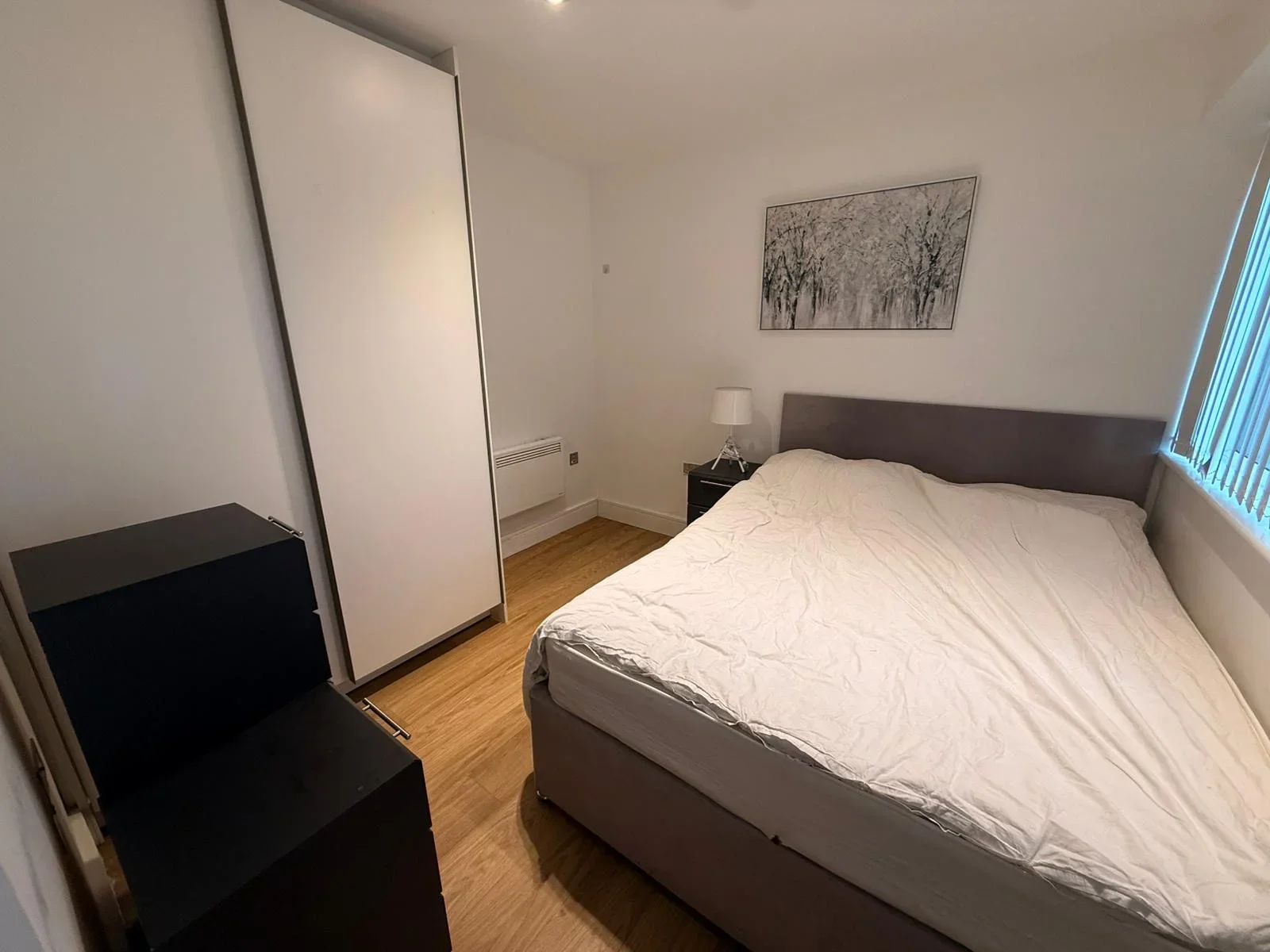 Flat Laporte Way in Luton