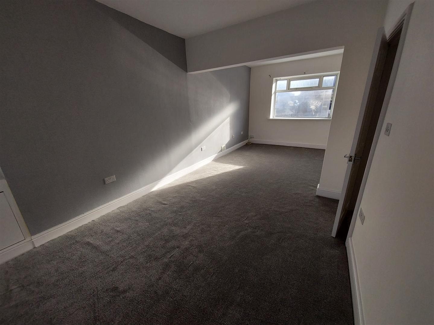 House St Teilo Street in Pontarddulais