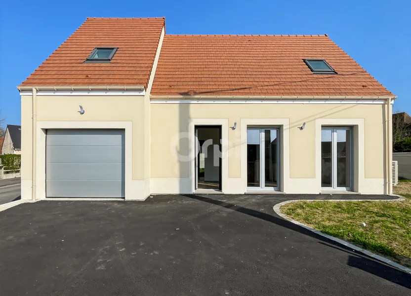 Maison Rue François Mitterrand à Conches-en-Ouche