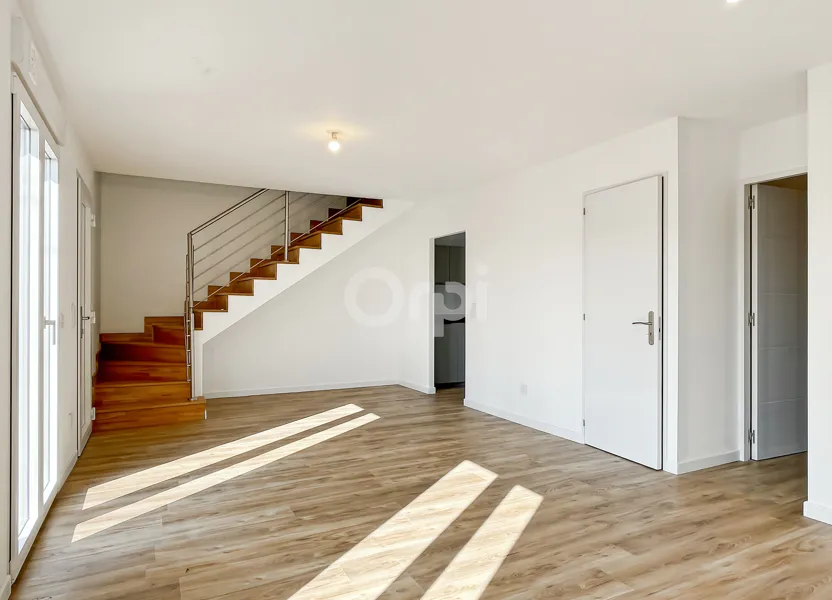 Maison Rue François Mitterrand à Conches-en-Ouche