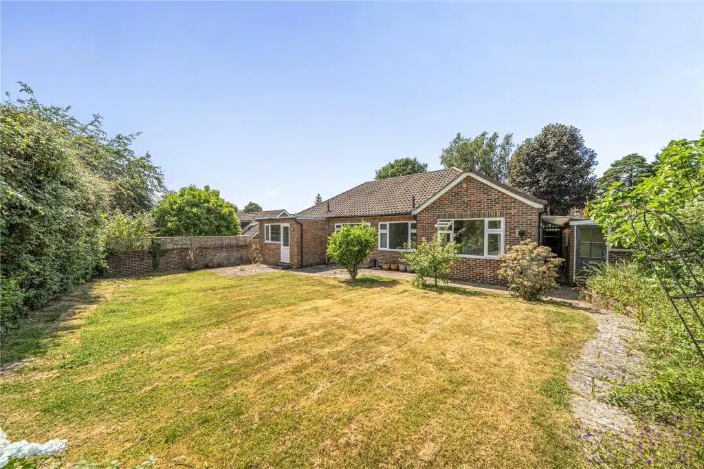 House The Warren in Wealden