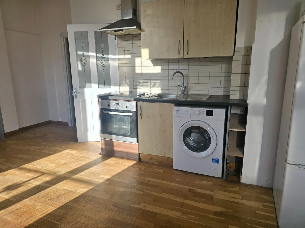 Flat Bonnersfield Lane in Greater London