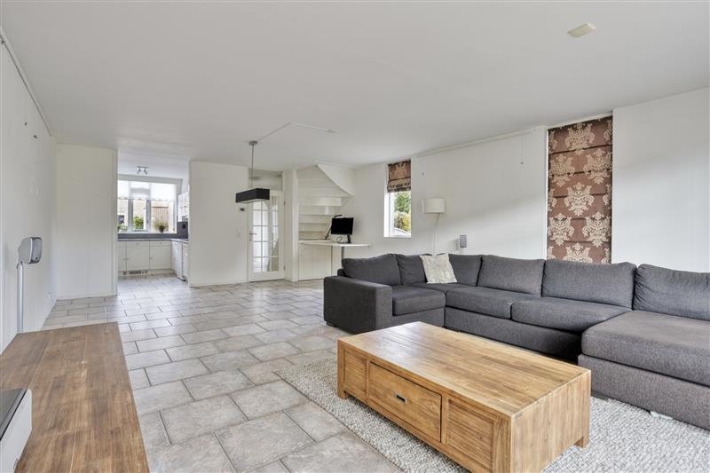Hoekwoning te koop: Marjoleinstraat 20, Almere