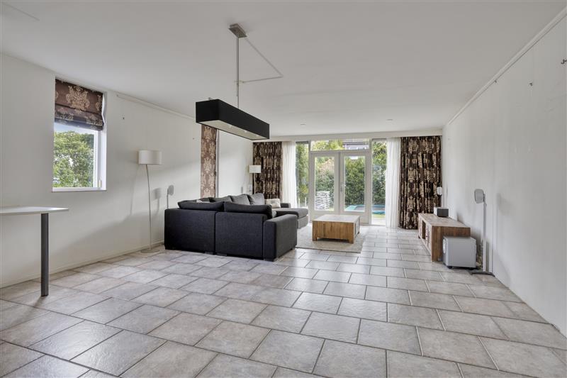 Hoekwoning te koop: Marjoleinstraat 20, Almere
