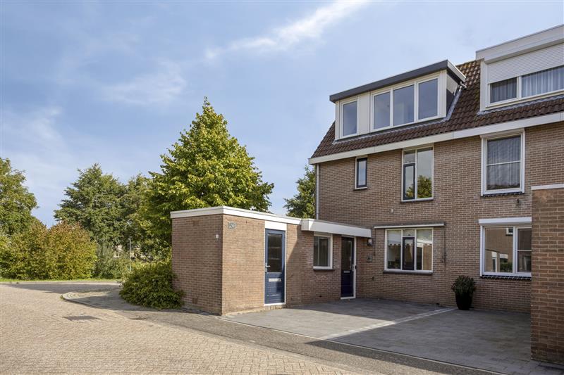 Marjoleinstraat 20 in Almere