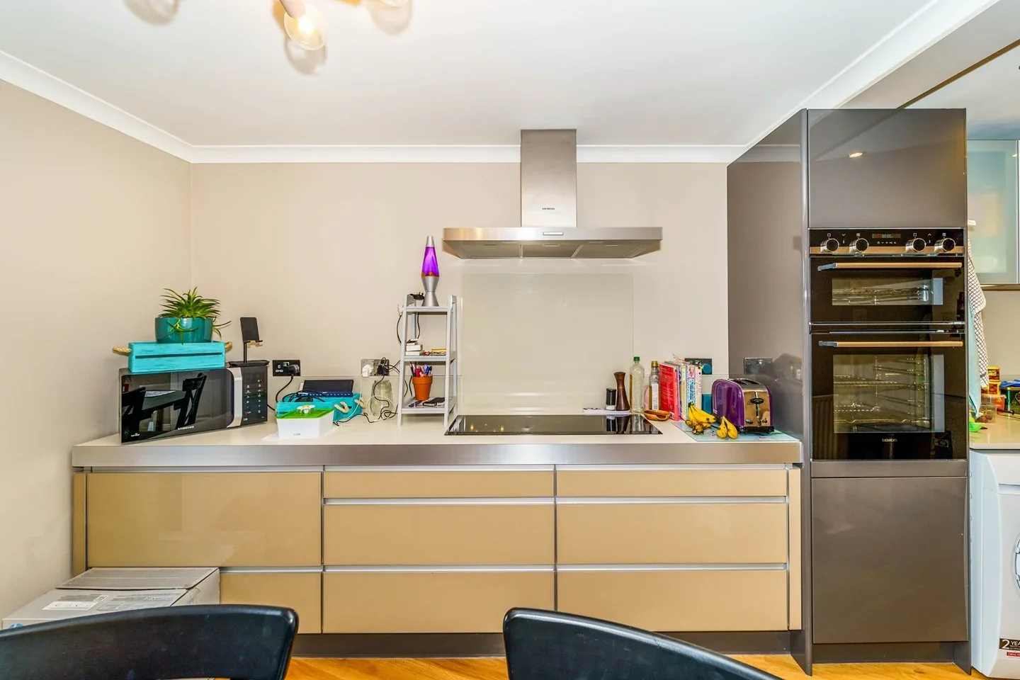 Flat Huntingdon Gardens in Greater London