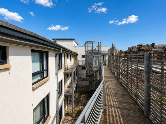 Flat Cranworth Lane in Glasgow