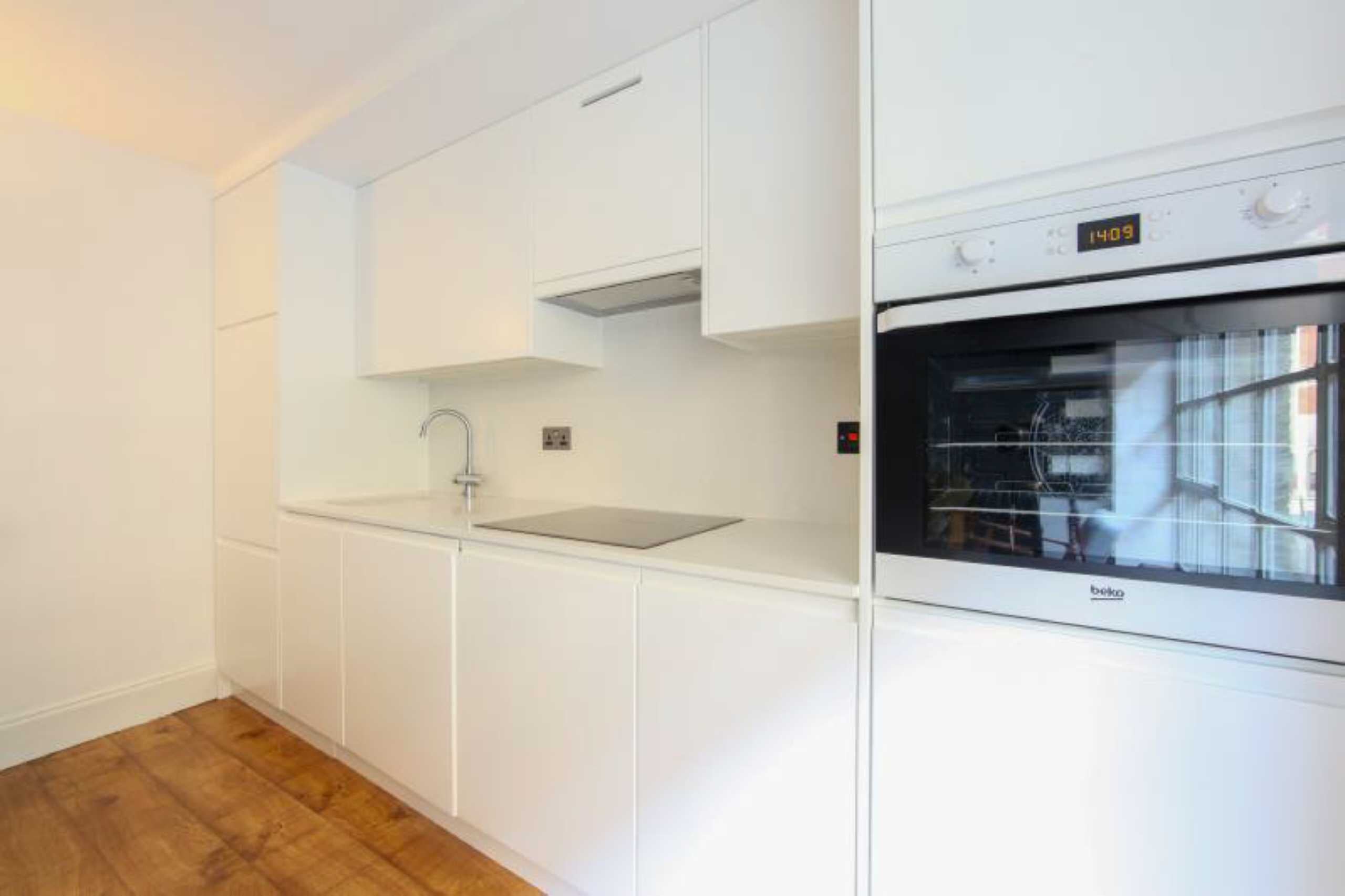 Flat Shad Thames in Greater London