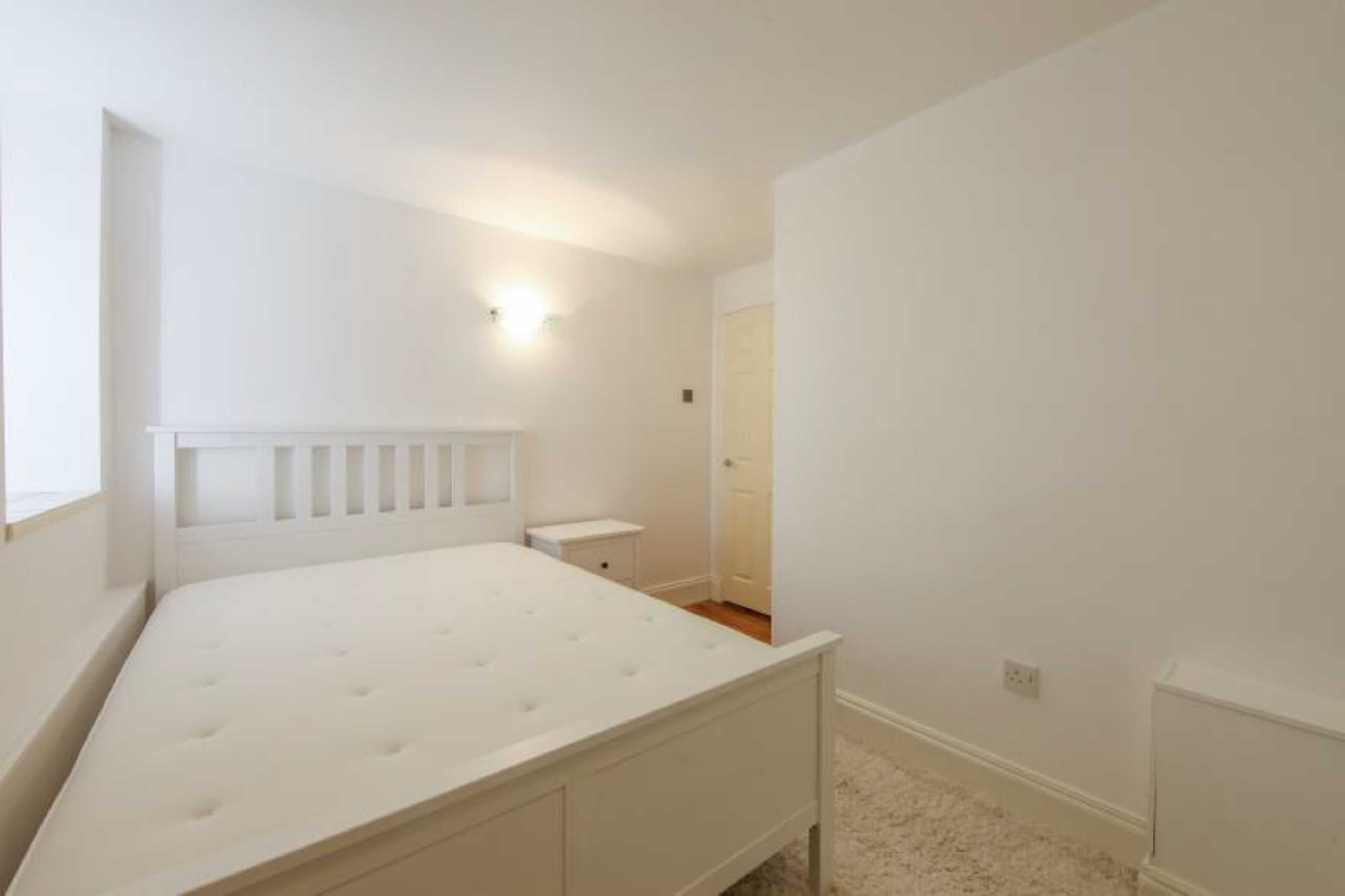 Flat Shad Thames in Greater London