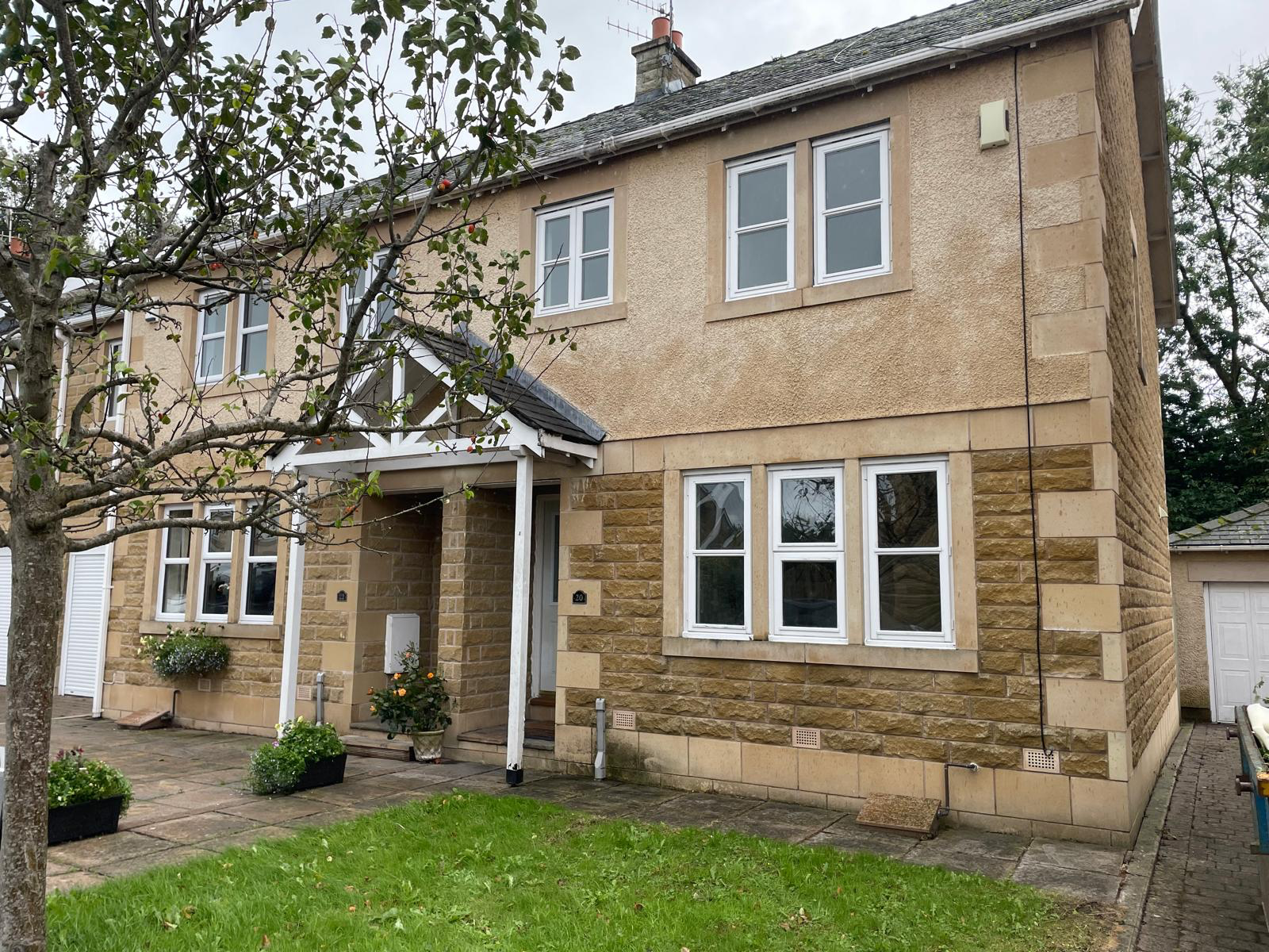 House Carrwood Gardens in Lancaster