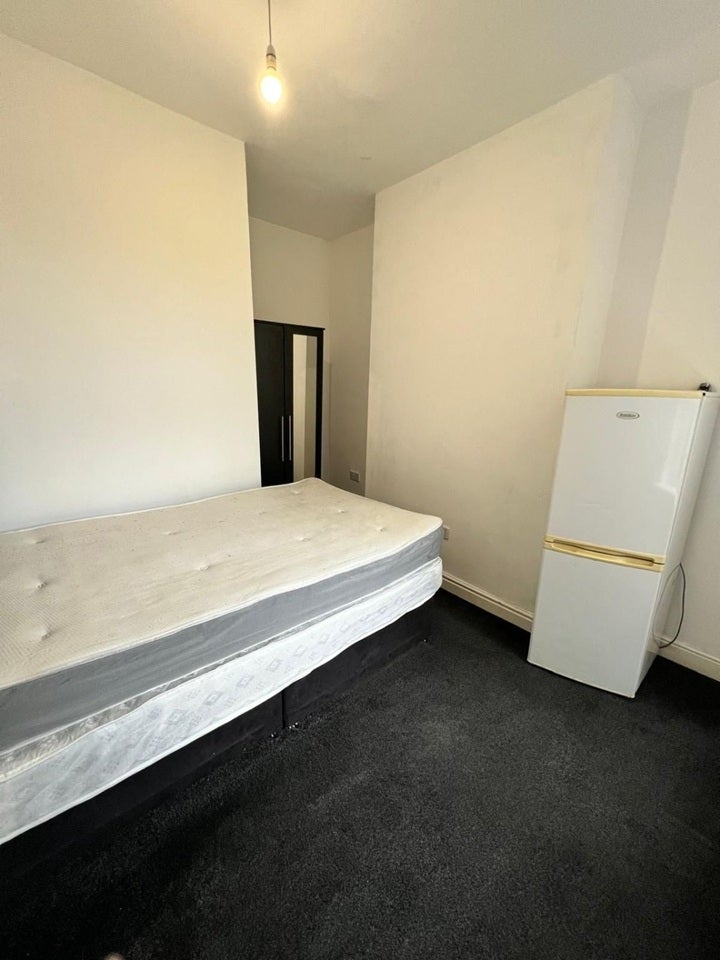 Room Bowring Street in Salford