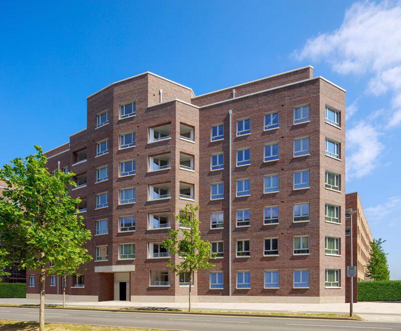 Flat Fielders Crescent in Greater London
