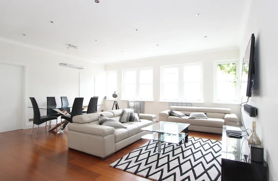 Flat Paddington Street in City of Westminster