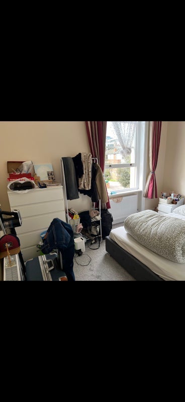 Room Leigham Court Road in Greater London