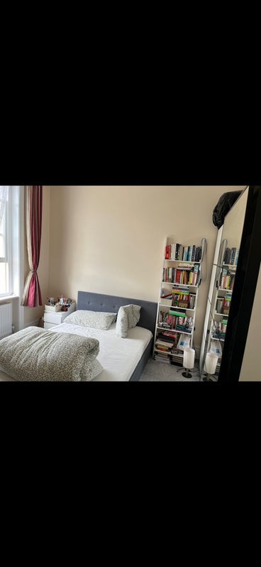 Room Leigham Court Road in Greater London