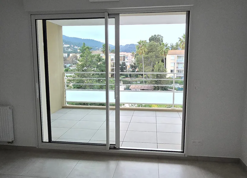 Appartement Allée de la Plaine à Hyères