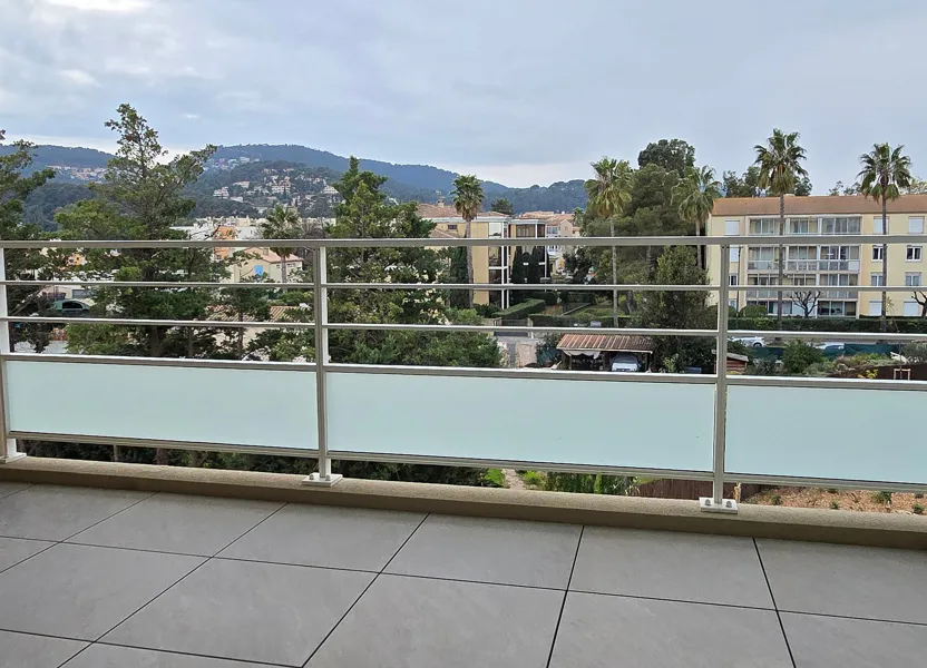 Appartement Allée de la Plaine à Hyères