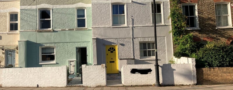 Room Ferndale Road in Greater London