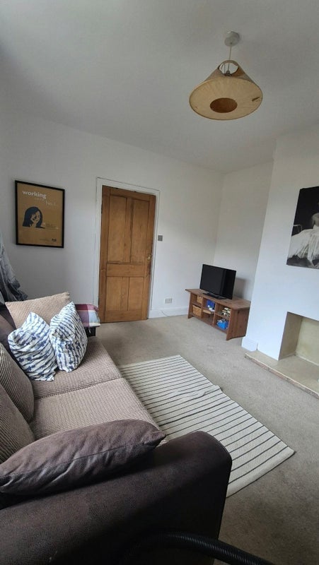 Flat Heathfield Square in Greater London