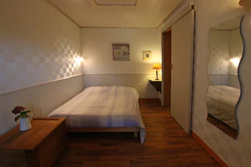 Chambre Rue Jean de Beaumont à Diebolsheim
