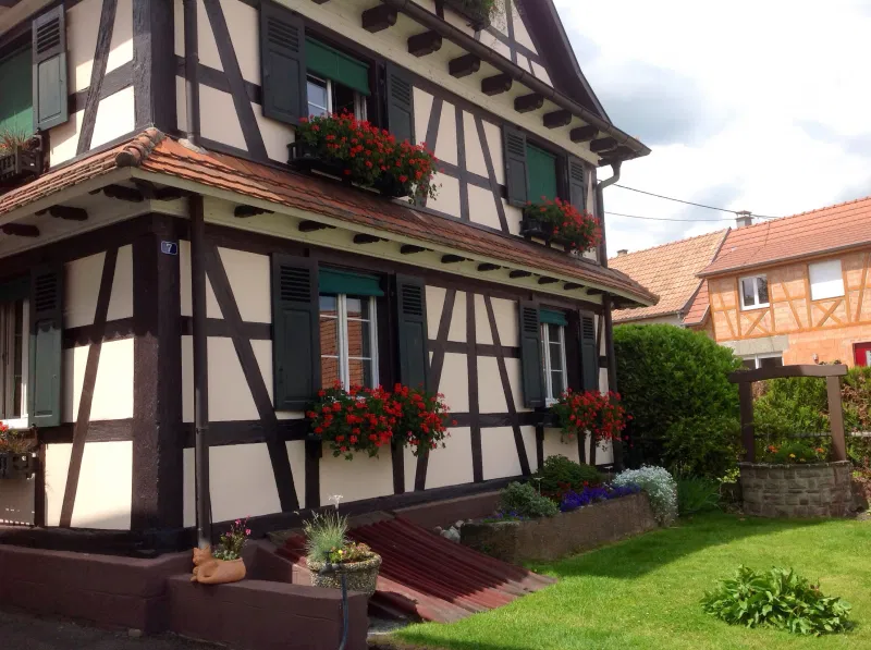 Chambre Rue Jean de Beaumont à Diebolsheim