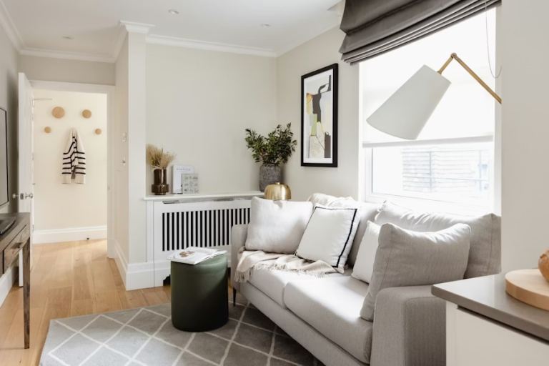 Flat Shepherd's Place in City of Westminster