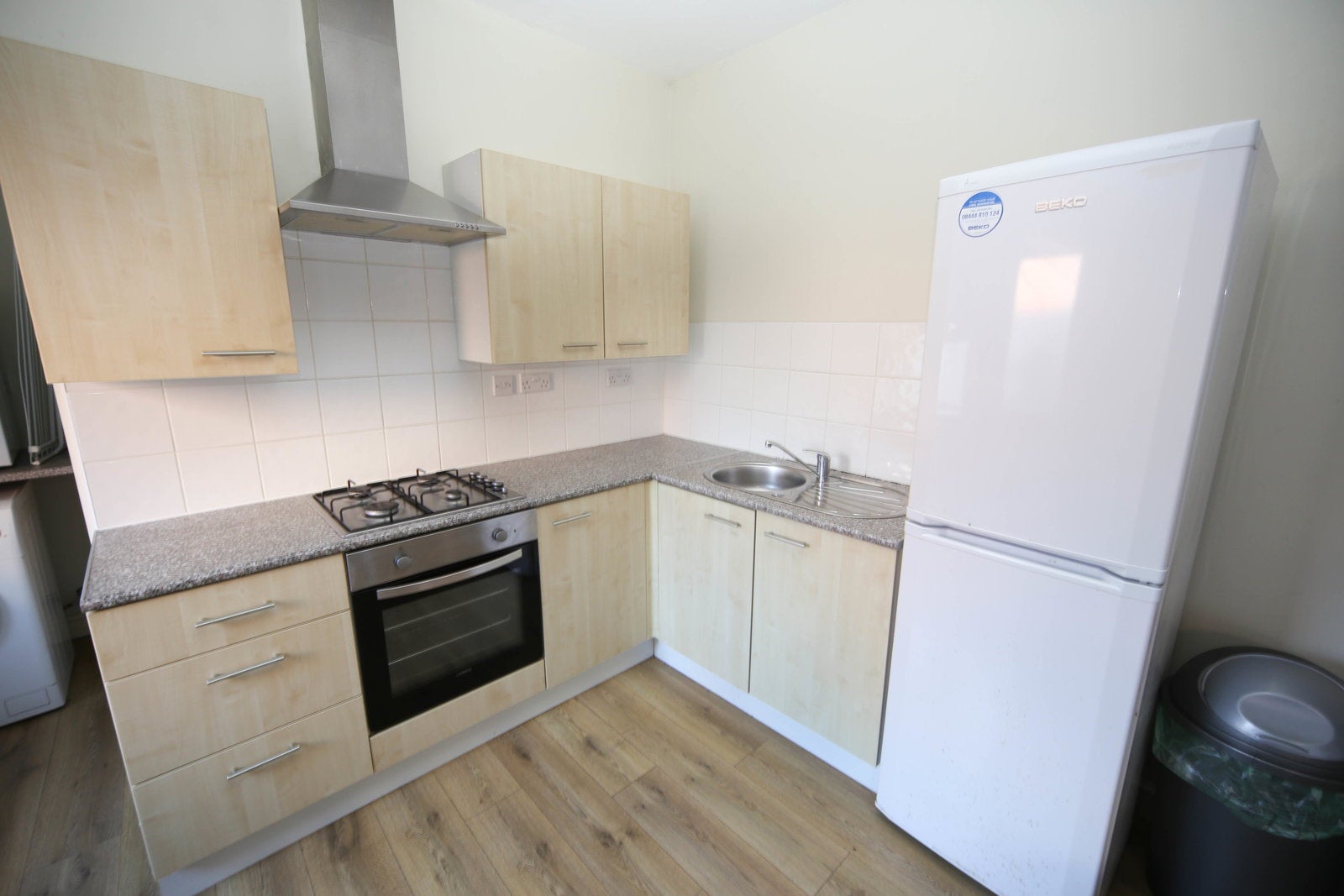 Flat Monthermer Road in Cardiff