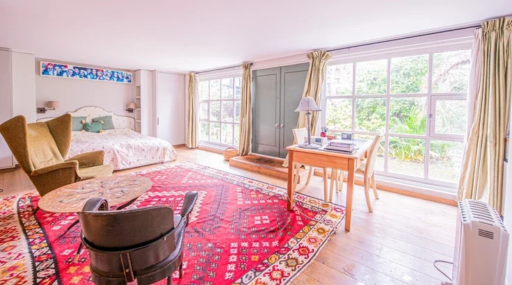 Room Brixton Water Lane in Greater London