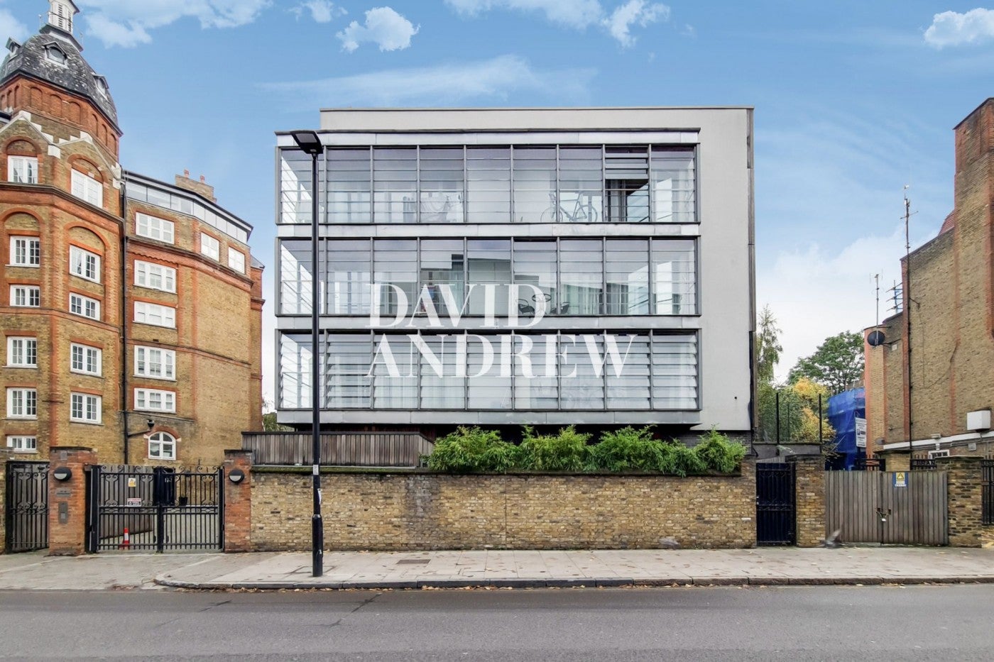 Flat Hornsey Street in Greater London