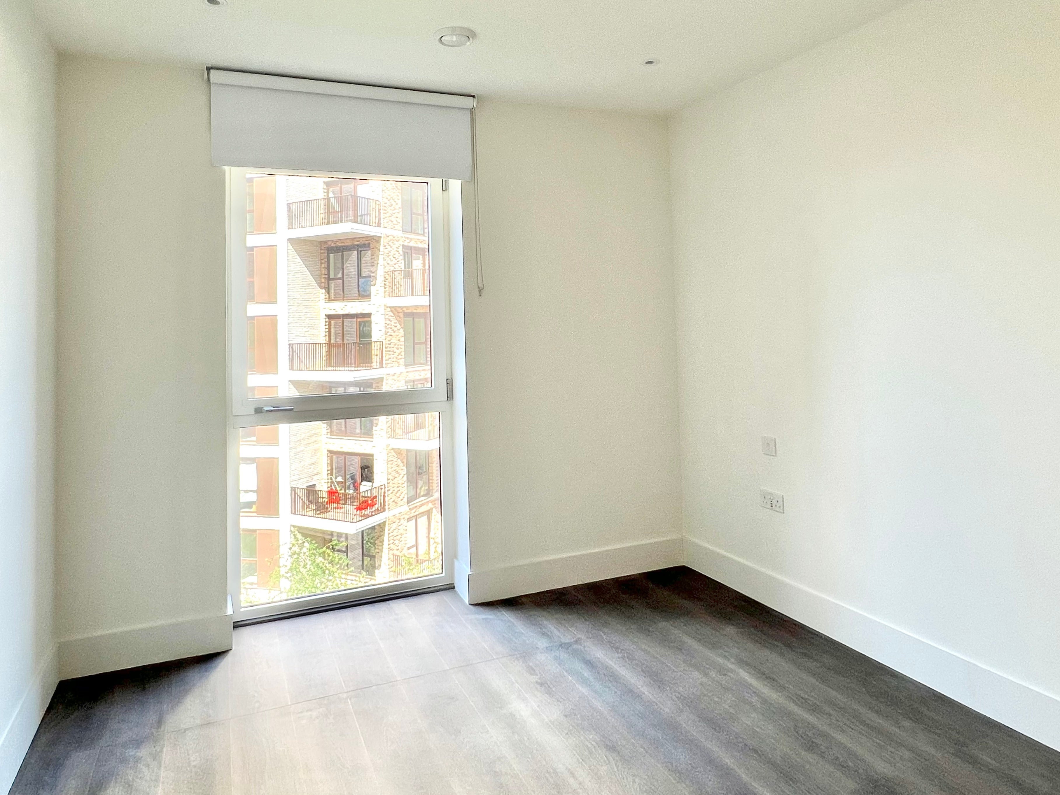 Flat Bow Common Lane in Greater London