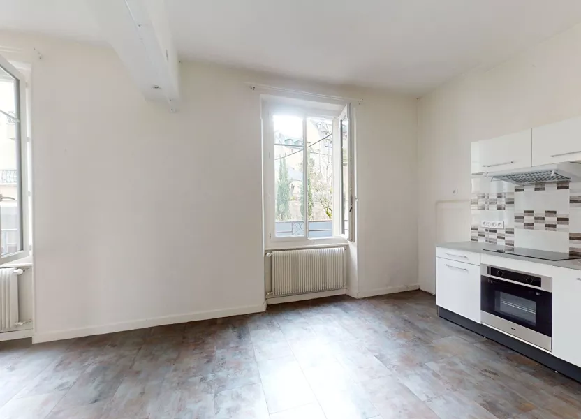 Flat Rue des Martyrs de la Résistance in Rodez