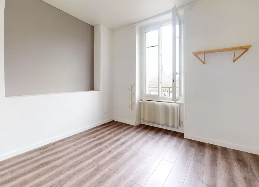 Flat Rue des Martyrs de la Résistance in Rodez