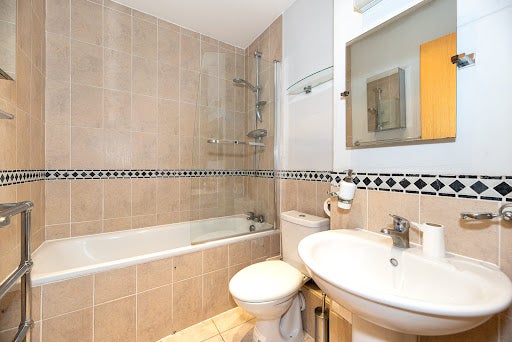 Room Maltby Street in Greater London