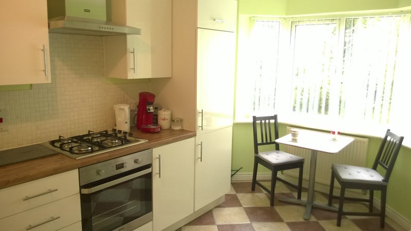 Room Snowberry Close in Bradley Stoke