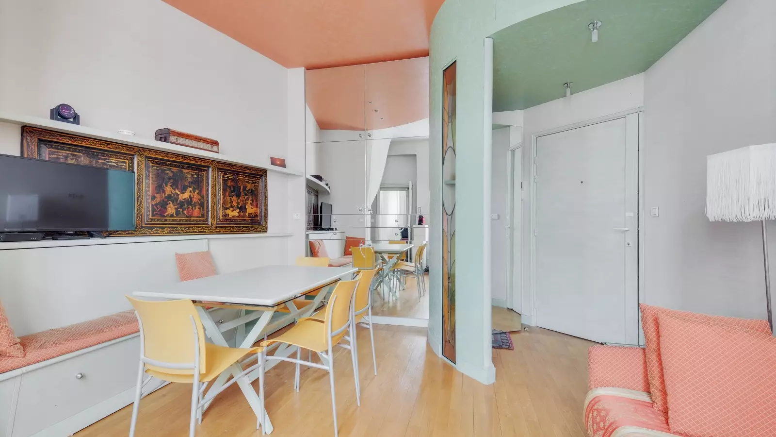 Appartement Rue Roquépine à Paris
