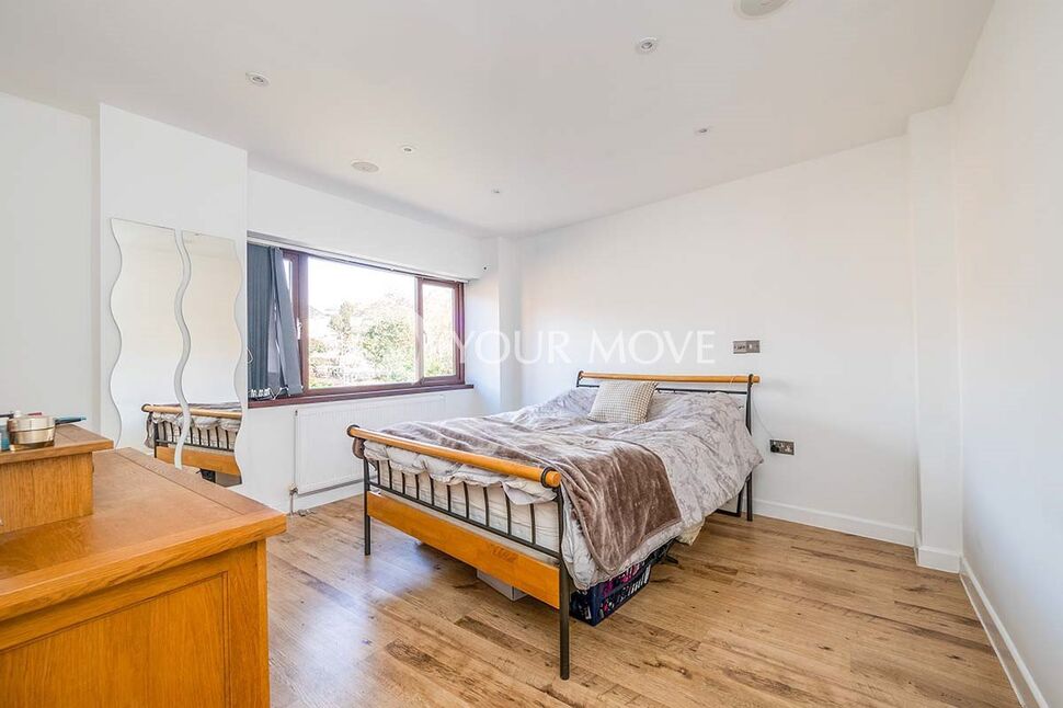 Flat Abbotsbury Road in Teignbridge