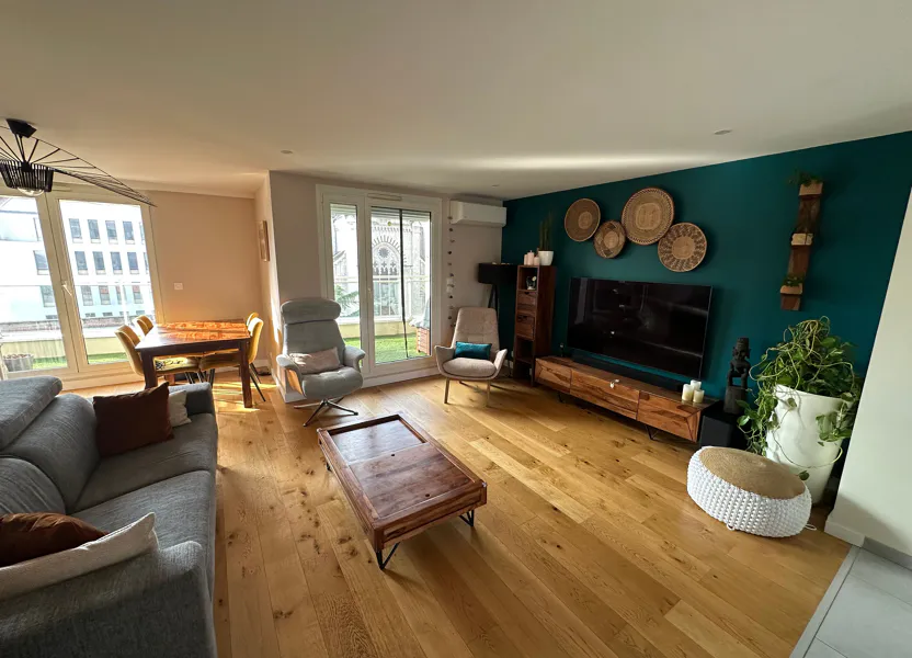 Flat Rue Chaponnay in Lyon