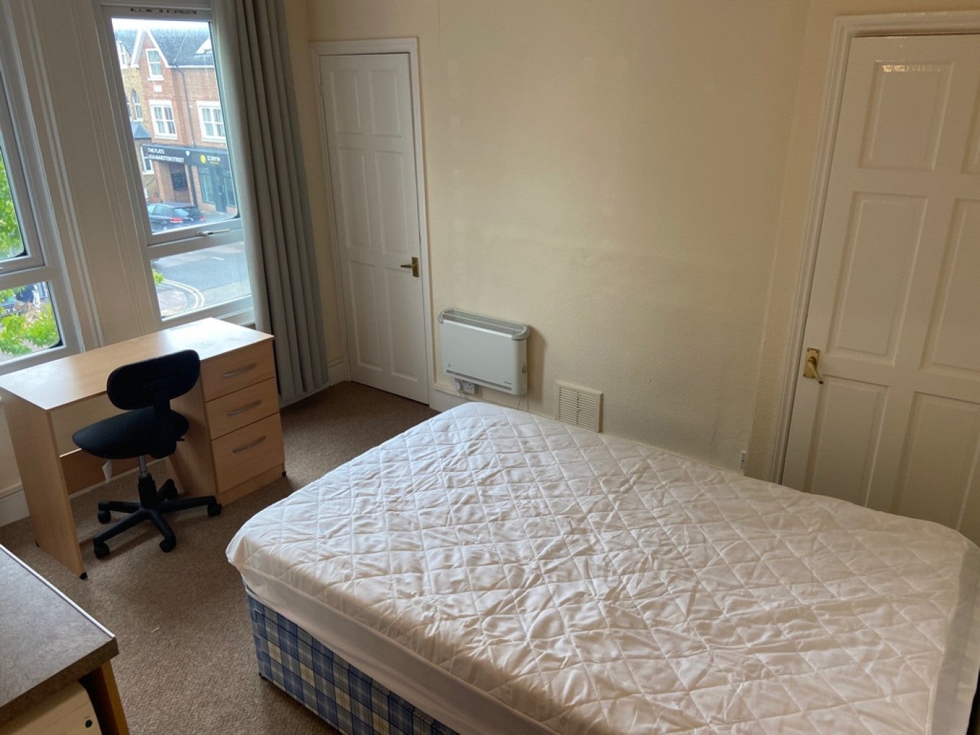 Flat Cowley Road in Oxford