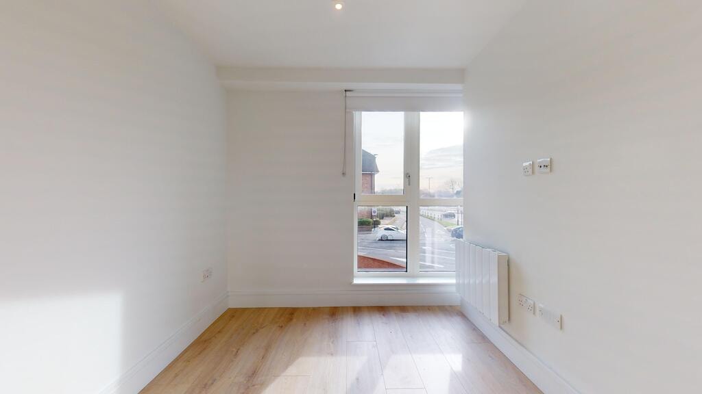 Flat Beverley Way in Greater London