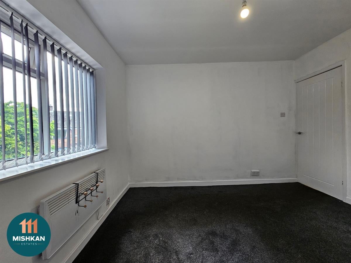 Flat Lord Lane in Failsworth