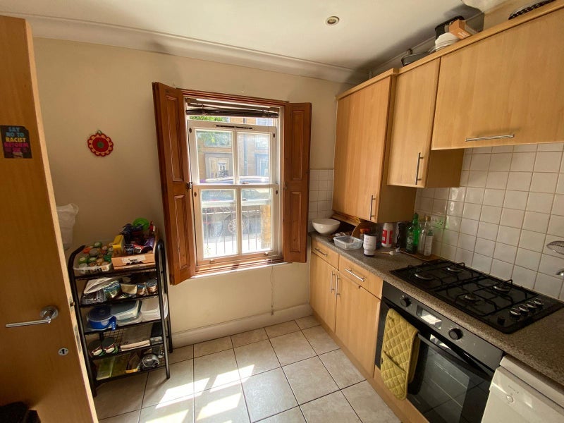 Room Sarum Terrace in Greater London
