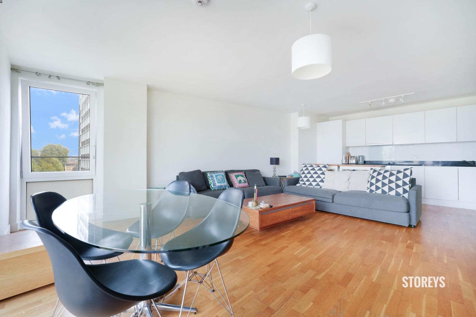 Flat Queensbridge Road in Greater London