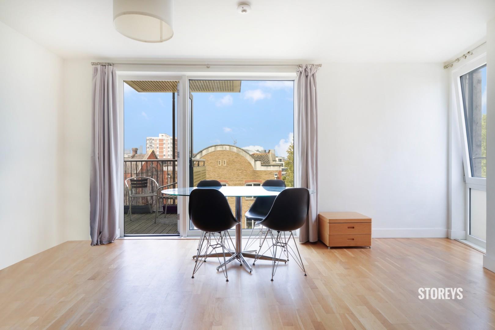 Flat Queensbridge Road in Greater London