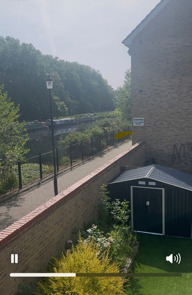 Room Lockgate Close in Greater London