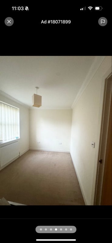 Room Chapel Road in Poole