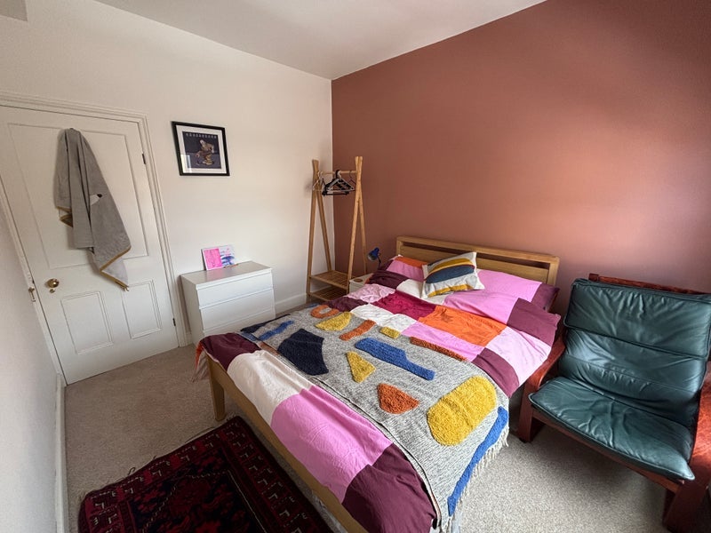 Room Old Road in Chesterfield