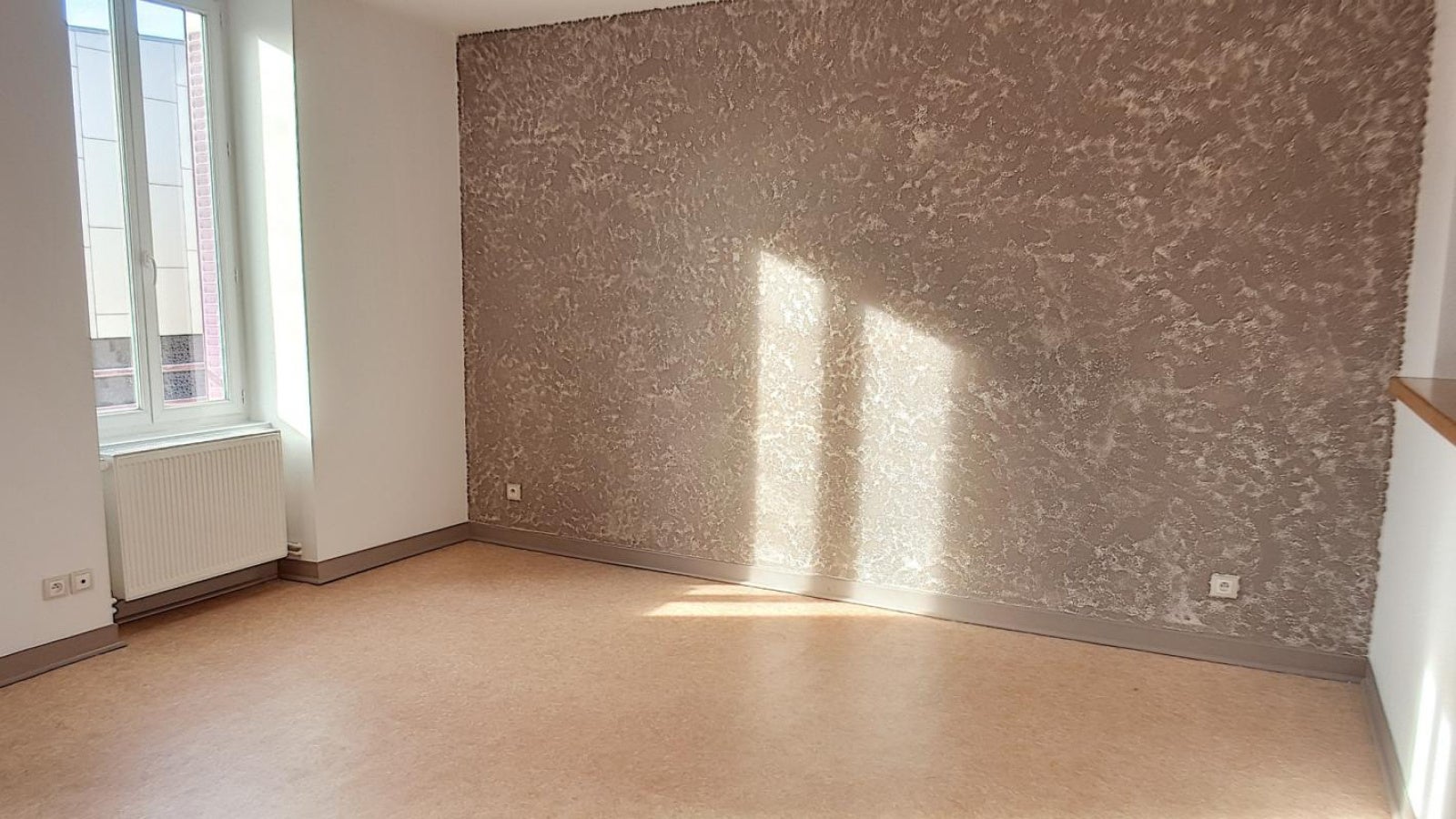 Flat Rue Charles Péguy in Roanne