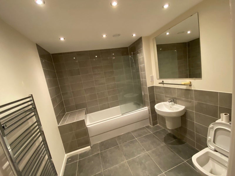 House Skerry Close in Manchester